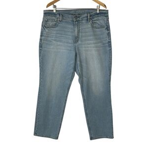 American Eagle Stretch Super High-Rise Straight Jeans Size 16 short